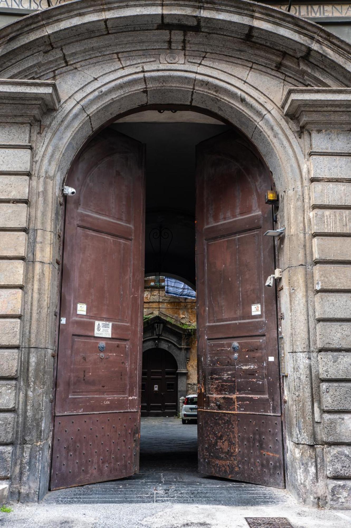 Napoli Centro Casa Vacanza Exteriör bild