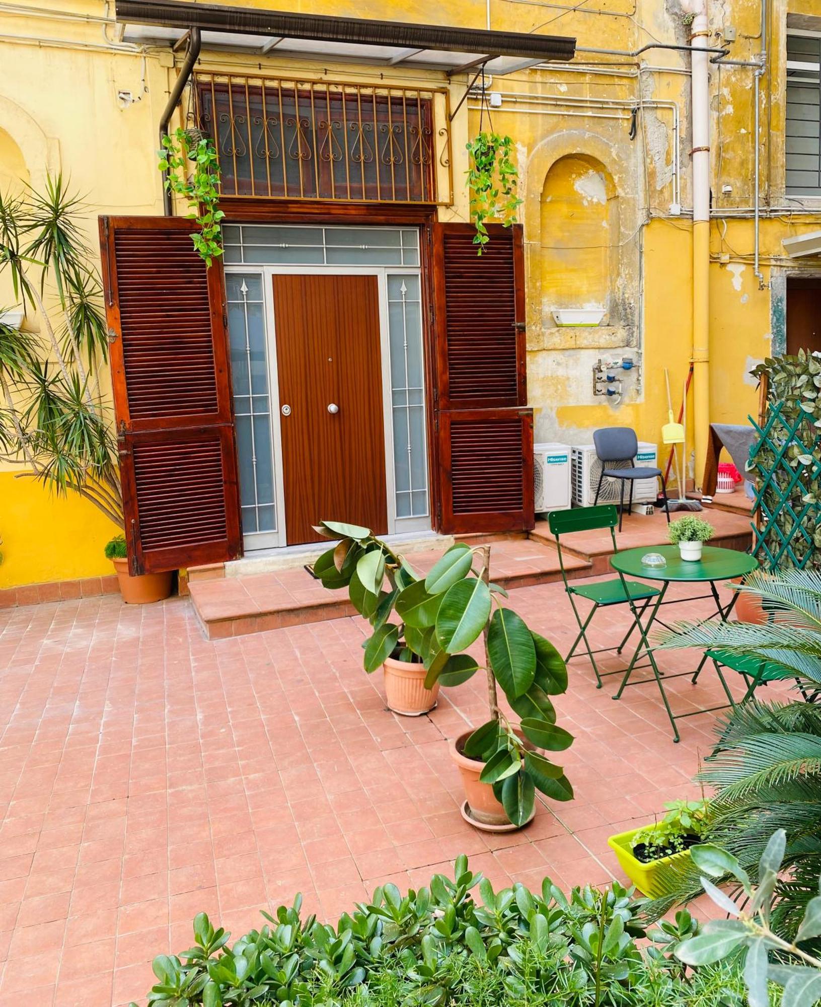 Napoli Centro Casa Vacanza Exteriör bild